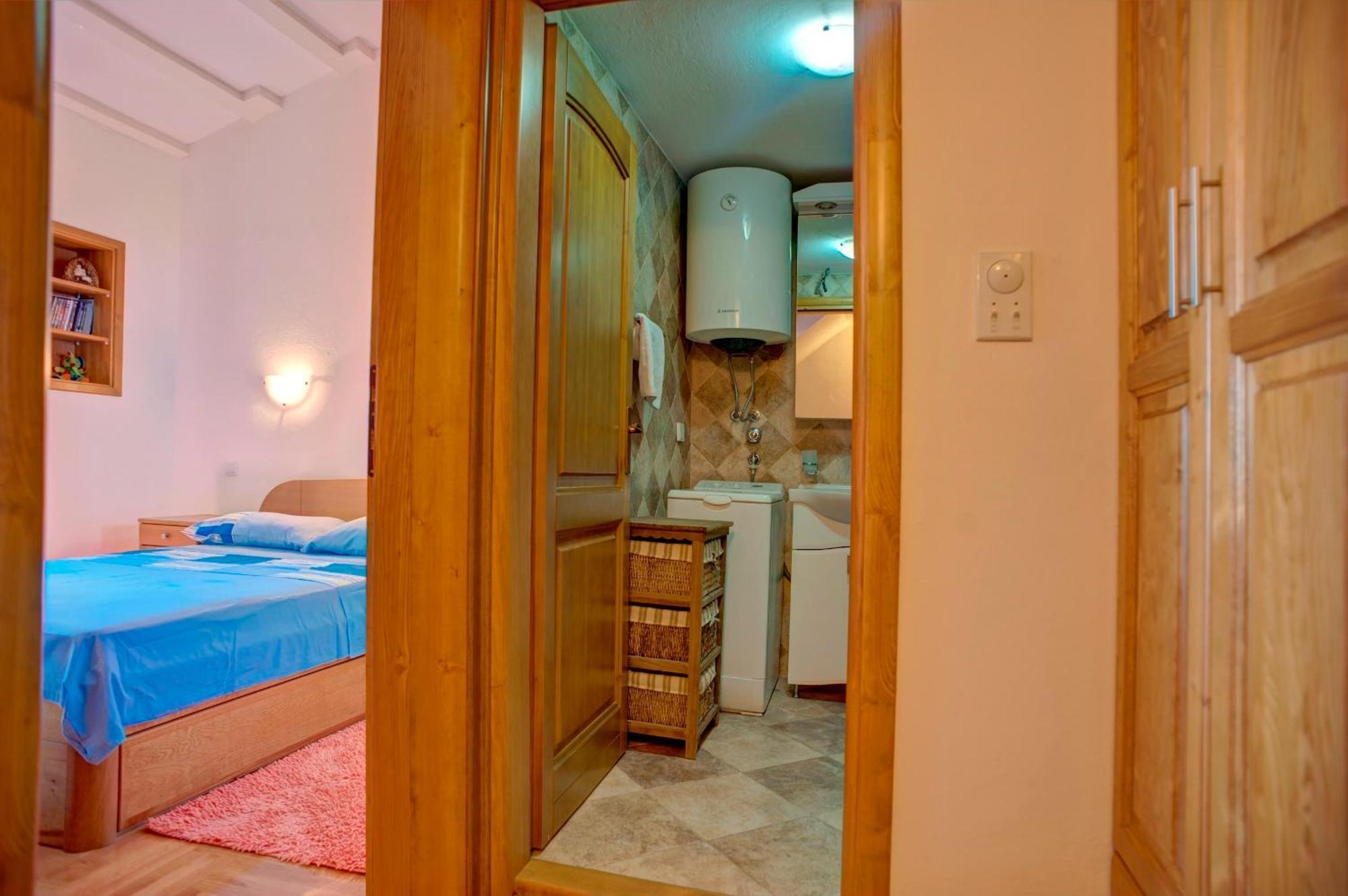 Holiday Home Neda 스베티스테판 외부 사진